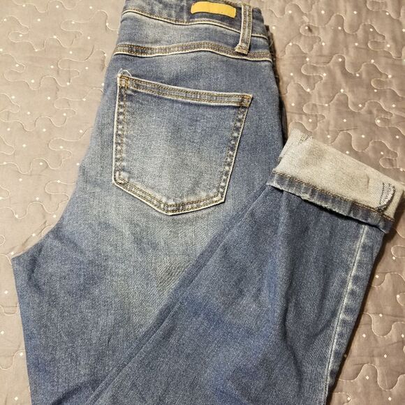 True Craft distressed mom jean size 5 - Picture 1 of 6